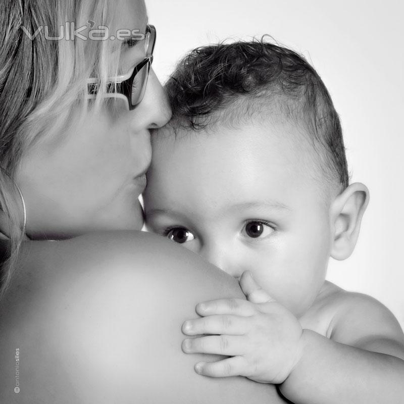 ANTONIO SILES, FOTOGRAFO ALMERIA ESTUDIO BEBES