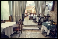 Restaurante tipico, cocina marinera y mediterranea