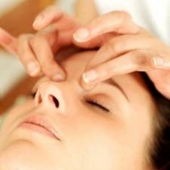 Presiones digitales en cejas, muy relajante