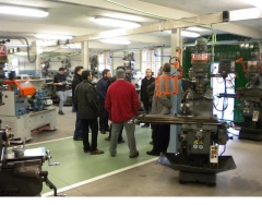 Visita al centro. taller de mecanizado aretxabaleta lanbide eskola, guipuzcoa