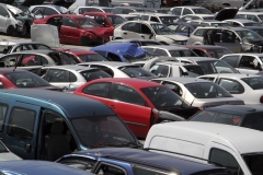 Stock de vehiculos en campa coches para venta de piezas usadas