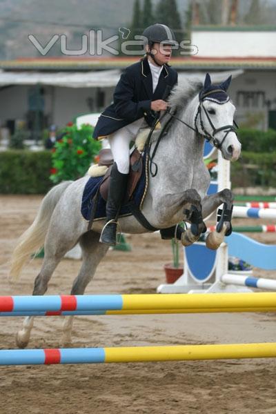 Escuela de equitación en Murcia, escuela de hipica murcia, yeguada murcia, campeon de España de salt