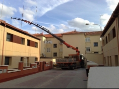 Foto 860 maquinaria para la construcción - Gruas Industriales Palencia - Base Valladolid