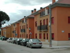 Obra: tres edificios de viviendas colectivas