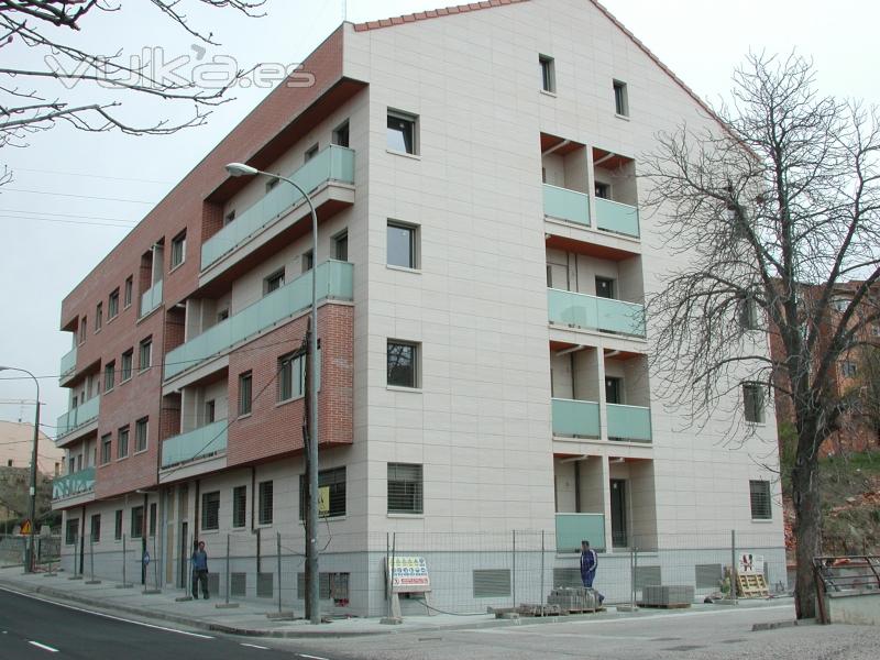 OBRA: Edificio Vivienda Colectiva.