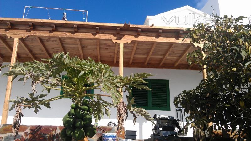 pergolas en lanzarote (AluminioMadera.com)