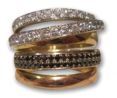 Sortija diamantes negros