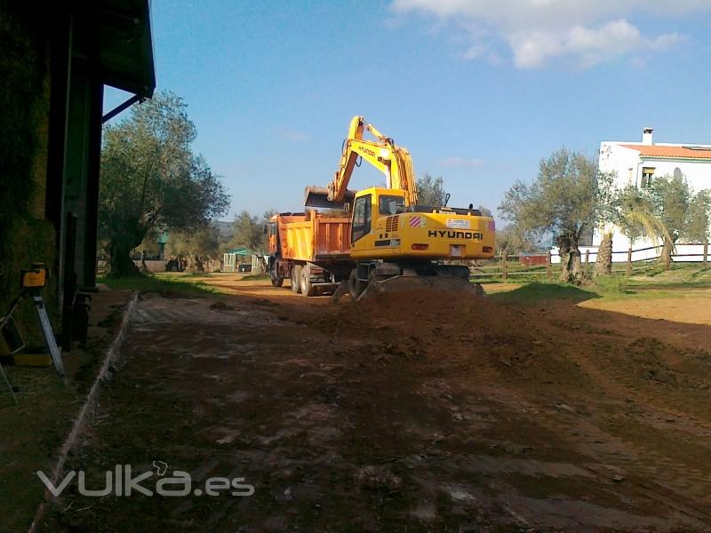 HORMIFREX, EXCAVACIONES EN FREGENAL DE LA SIERRA