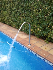 Chorros de agua para piscinas