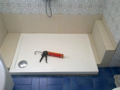 Plato de ducha adaptado en lugar de banera