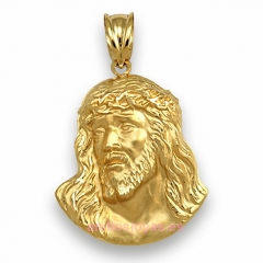 Cristos de oro de 18 kilates http://anillosjoyases
