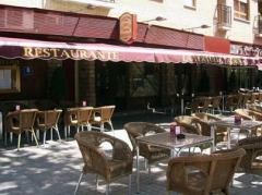 Foto 78 restaurantes en Zaragoza - La Tertulia Taurina