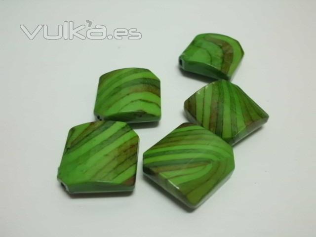 Cuadrado madera verde
