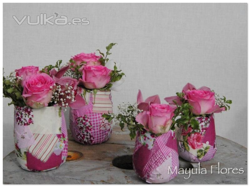 Centros con jarrón de patchwork para decorar banquetes Mayula flores Zaragoza