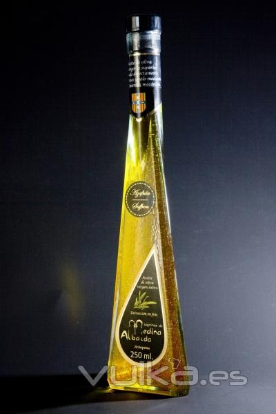 Aceite de oliva vrgen extra 100% arbequina Lgrimas de Medina Albaida azafrn. Agroayerbe.