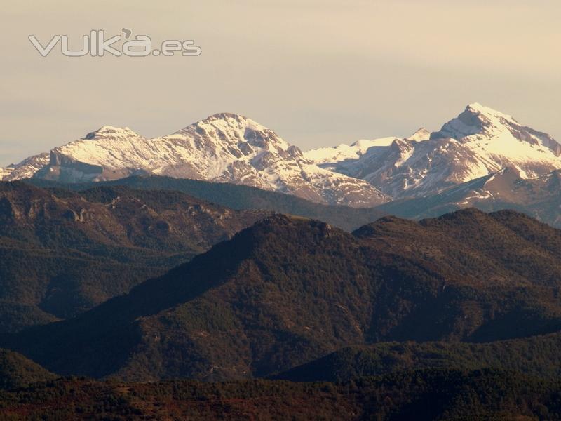 Pirineos, Irati, Urbasa o Bardenas.