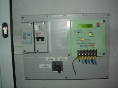 Regulador de Instalación Fotovoltaica Aislada