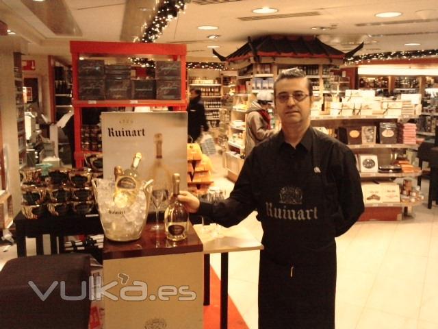 Sumiller & Bartender con Moet - Chandon Group    2011 / 12  (El Corte Inglés de Serrano)