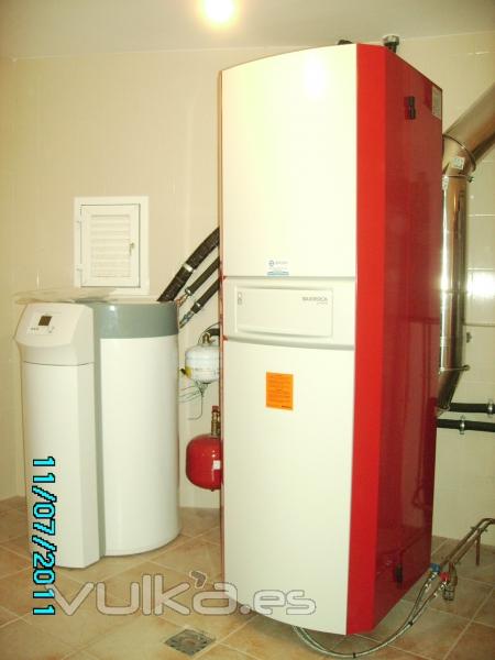 Caldera calefacin y agua caliente + Acumulador solar 