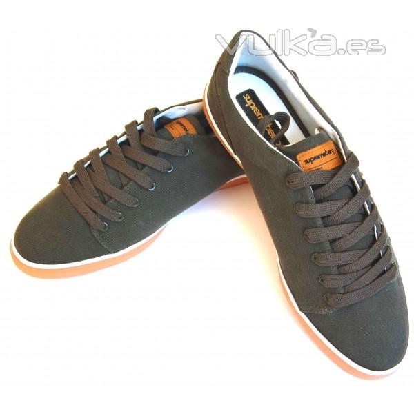 Zapatillas hombre Supremebeing. Room107, tienda de ropa online