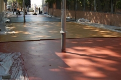 Pavimento de cuarzo color en hormigon coloreado