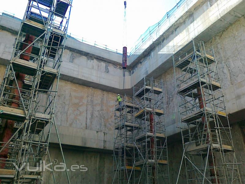 Encofrados metlicos circulares para ejecucin de pilares circulares. Fabricacin de encofrados.