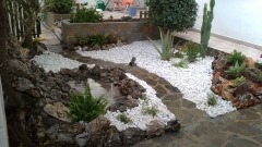 El jardinero fiel - foto 1