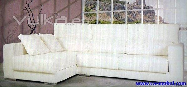 Modelo Chaiselongue Dakota. Disponible en 3 plazas 1 brazo ext, 1 plaza sin barra. ext, chaisselongu
