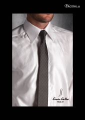 Corbata estrecha