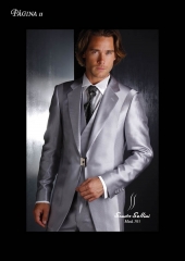 Traje Gris Claro
