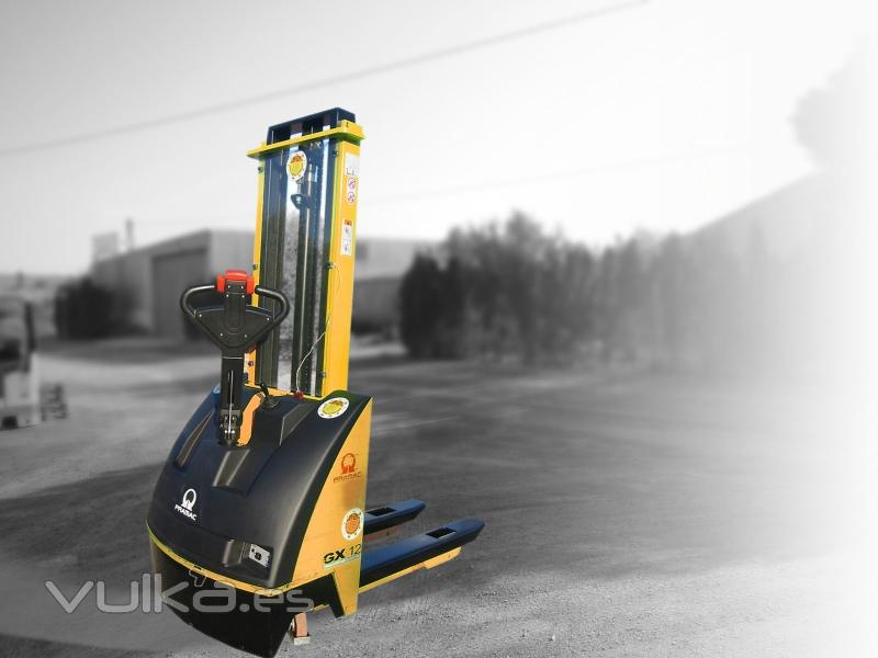 REF.:1338, Apilador elctrico LIFTER, modelo GX12/29, capacidad de carga: 1200 Kgs., Altura de eleva