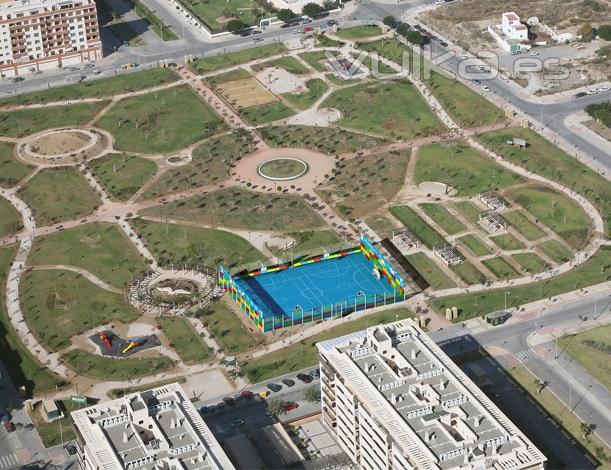 Pistas Polideportivas anti vandálicas para Ayto.Málaga