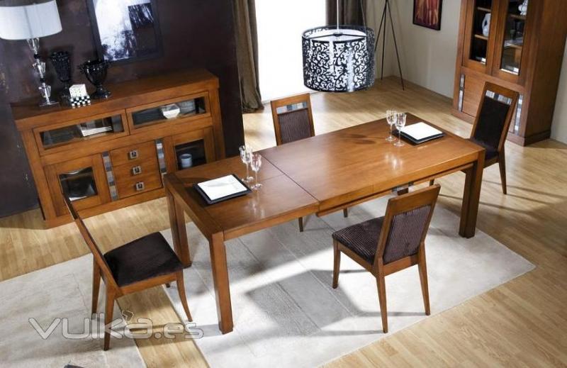 mesa comedor y buffet en madera