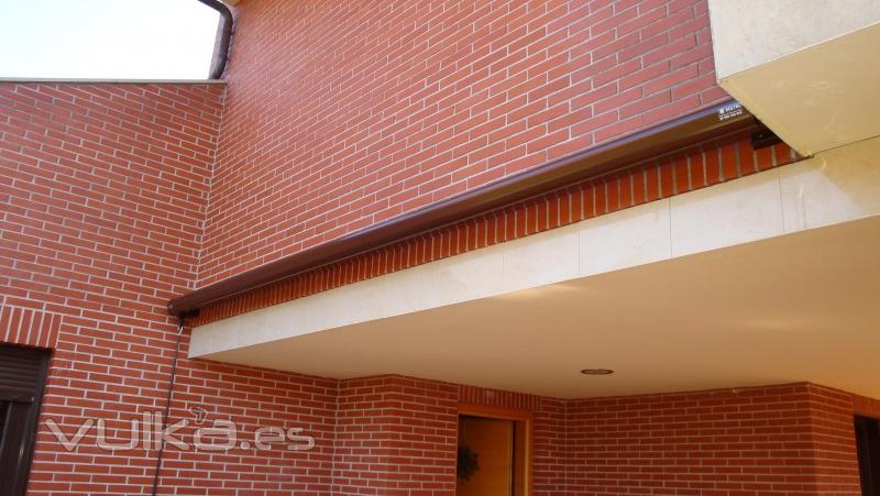 TOLDO MODELO CASABOX