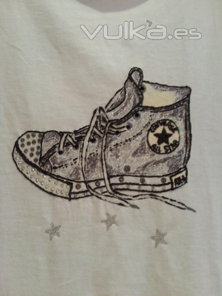camiseta converse bota alta con aplicaciones en cristal de swarovski