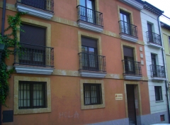Residencia universitaria miguel de cervantes - foto 1