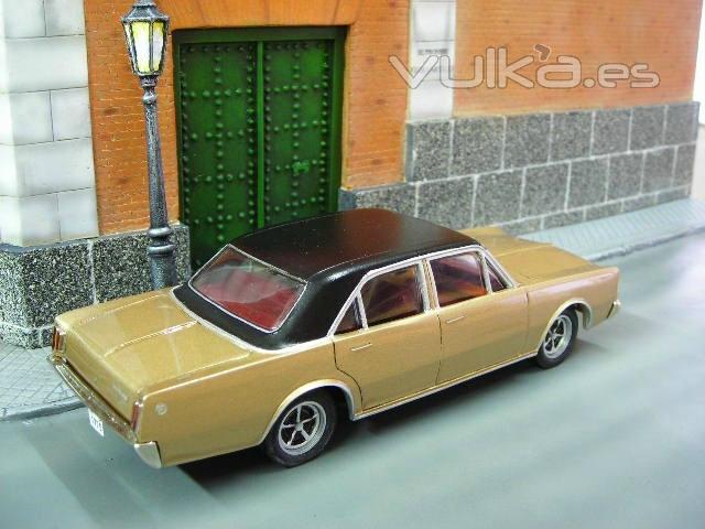 diegocolecciolandia.com ( Dodge 3700 GT y Diorama de Carrero Blanco ) Coche para el Scalextric