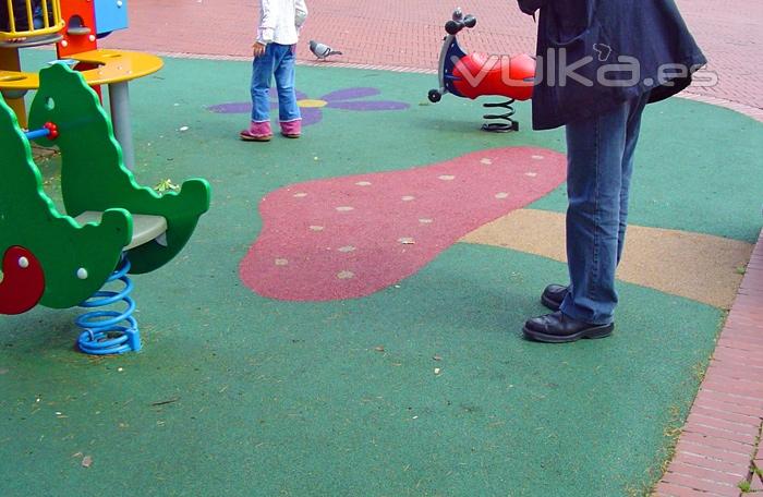 Parques infantiles. Ms info: www.Pavitecnic.com