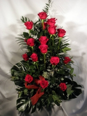 Centro de 18 rosas rojas