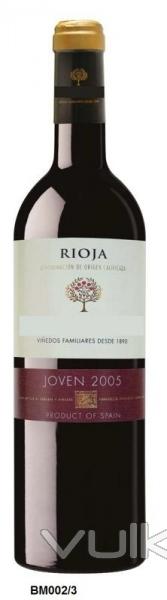 RED YOUNG D.O.Ca. RIOJA  GRAPE VARIETIES 80% Tempranillo, 10% Garnacha, 10% Mazuelo from our finest 