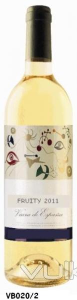 EXTREMADURA WHITE WINE ORIGIN: Grapes from vineyards in Extremadura. VARIETIES: Viura 100% PRODUCTIO