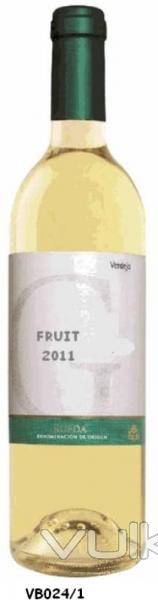 RUEDA WHITE WINE D.O. RUEDA VARIETAL: Verdejo 100% PRODUCTION NOTES: The bunches were hand picked, c