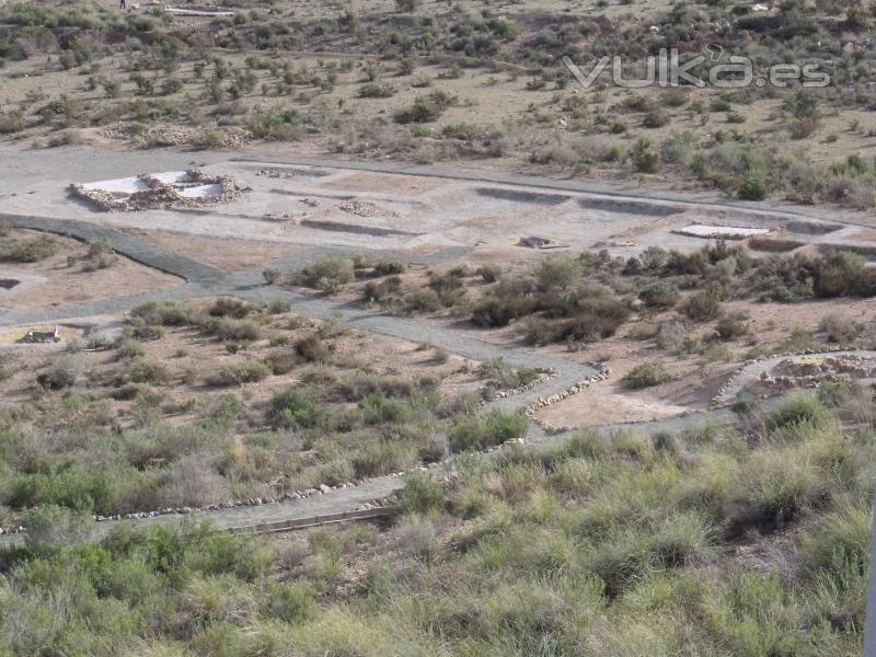 Restauracin, limpieza,  conservacin y cartelera del yacimiento arqueolgico  El Rincn de Almendr