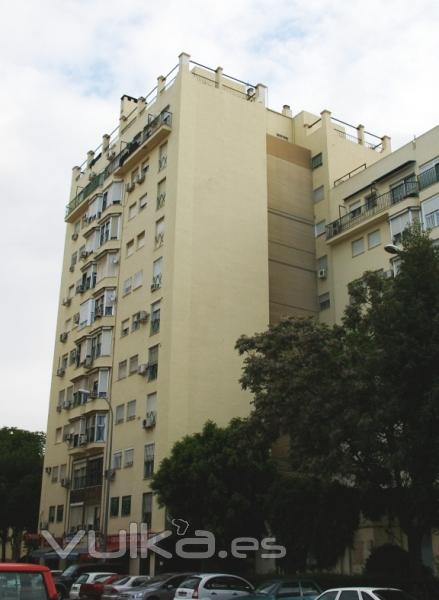 Rehabilitación de fachada calle Asociaciones de vecinos nº 25 Sevilla