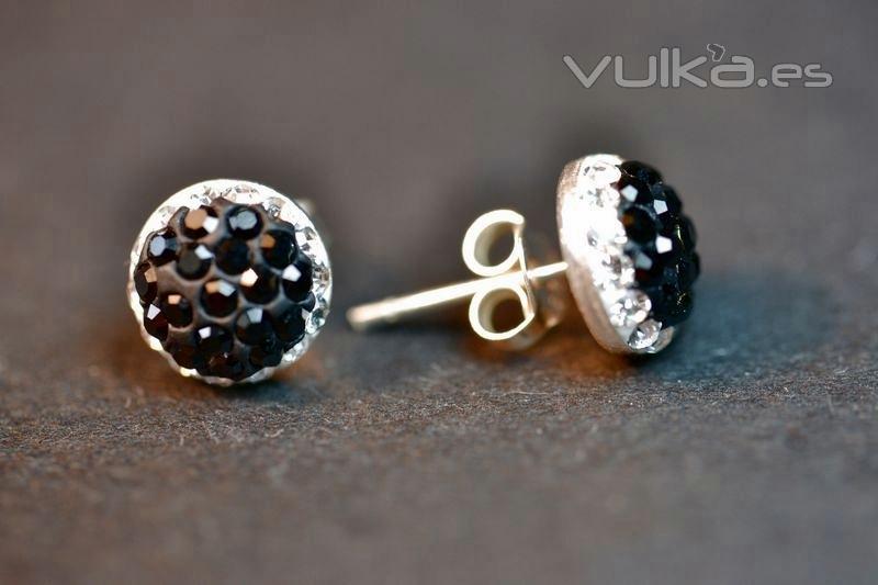 Pendientes de cristal swarovski 5,90 euros en www.uttu.es