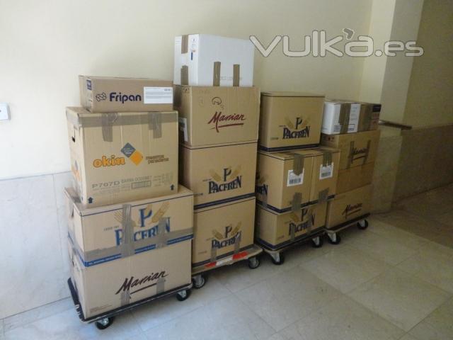 Grupajes cajas de enseres