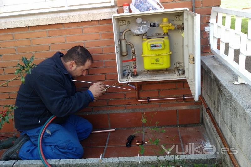 instalaciones , reparaciones , boletines y certificados de gas