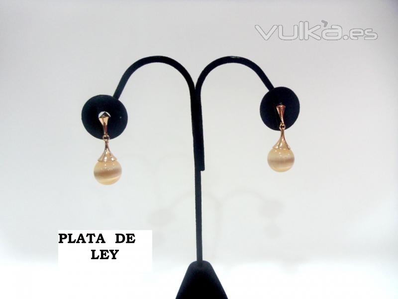 Pendientes de plata baada en oro rosa.