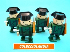 Colecciolandiacom ( munecos de cuerda guardia civil ) tienda de juguetes de hojalata en madrid