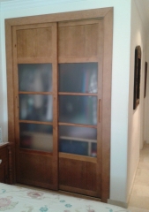 Frente en madera estilo japones